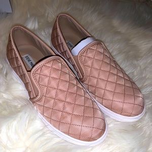 Steve Madden Ecentrcq size 8.5 Blush
